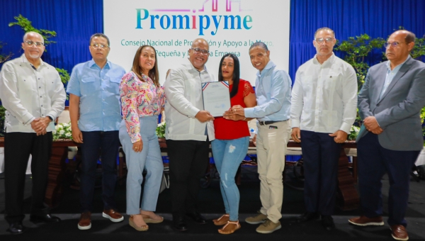 Impulso económico en San Francisco de Macorís: Promipyme otorga RD$70 millones en créditos